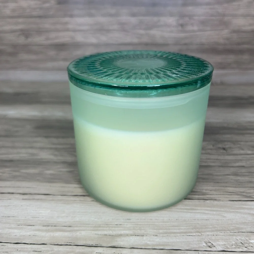 Bath And Body Works White Barn Vanilla Bean Noel Candle 3-wick